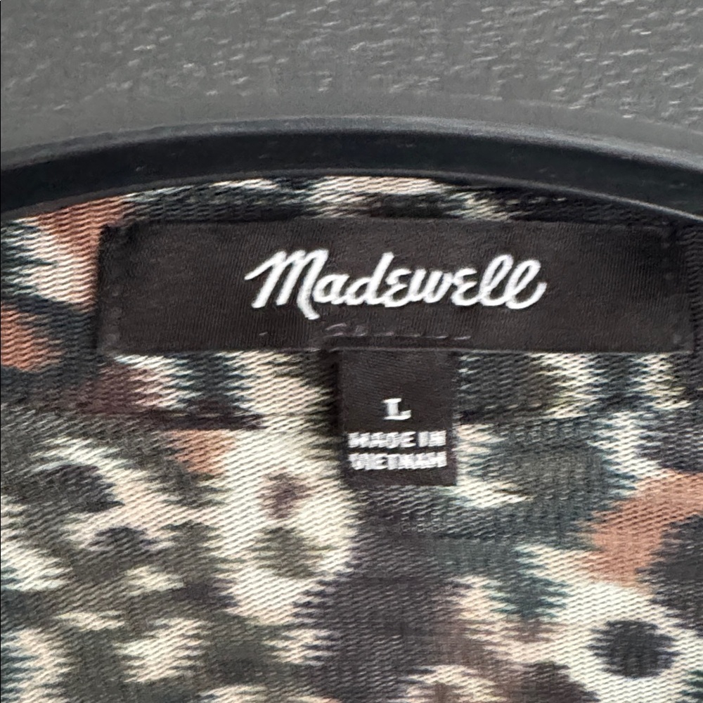 Madewell mesh floral Henley, sz L - Picture 2 of 5